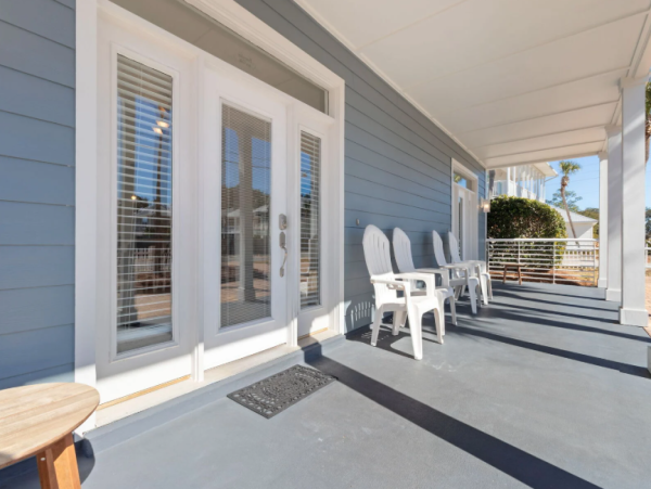 Luxurious 8 Bedroom Coastal Retreat in Destin - Perfect for Groups
